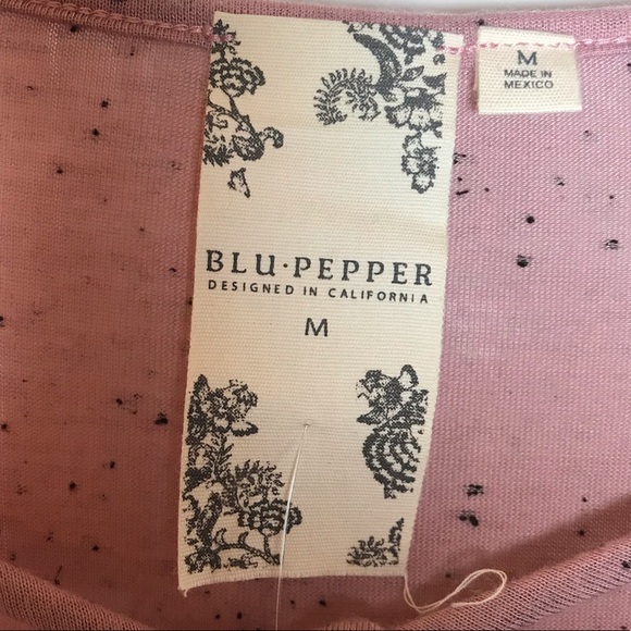 NWT Women’s sz M Blu-Pepper Blush Short Sleeve Top - Picture 6 of 8